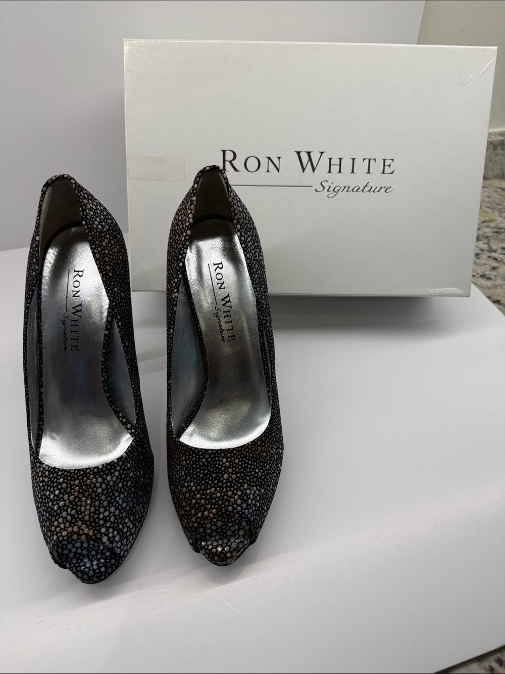 Ron White Signature Black Sparkle Pointed-Toe Heels